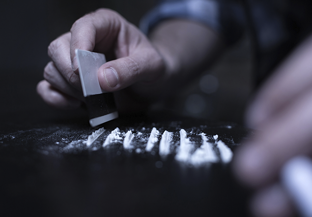 признаки наркомана под кокаином
